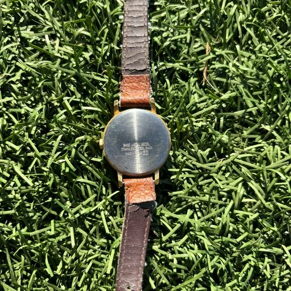 Lorus Vintage Mickey Women's Watch - Picture 2 of 4